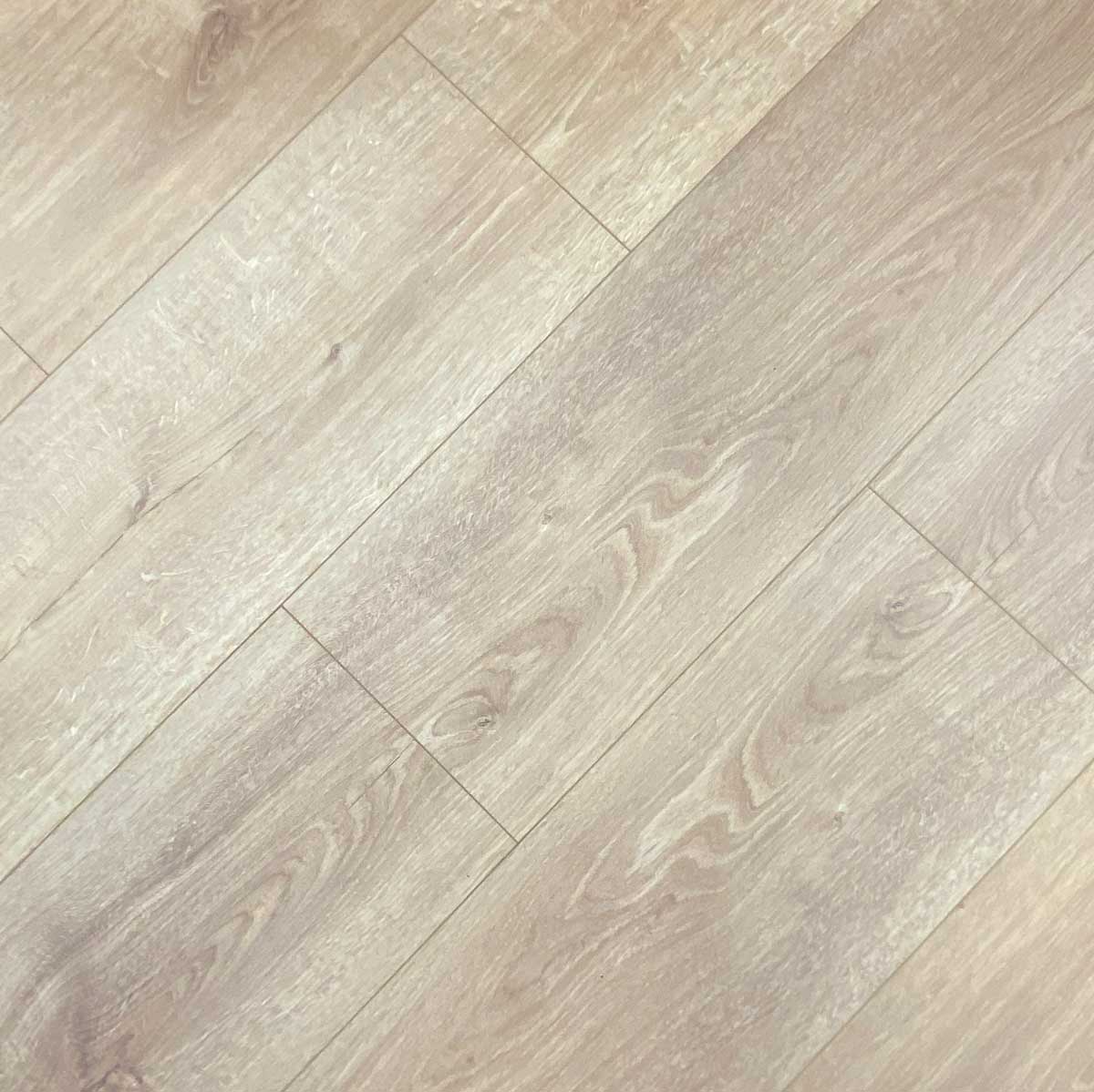 12mm LESSCARE Waterproof Laminate Timber Oak - Image 2